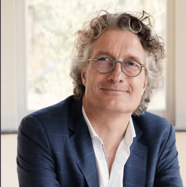 Rik Jacobs - VP Dental at Novenda